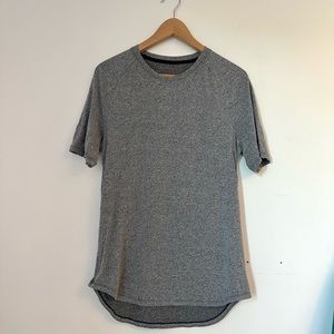 LULULEMON Mens Workout Tee